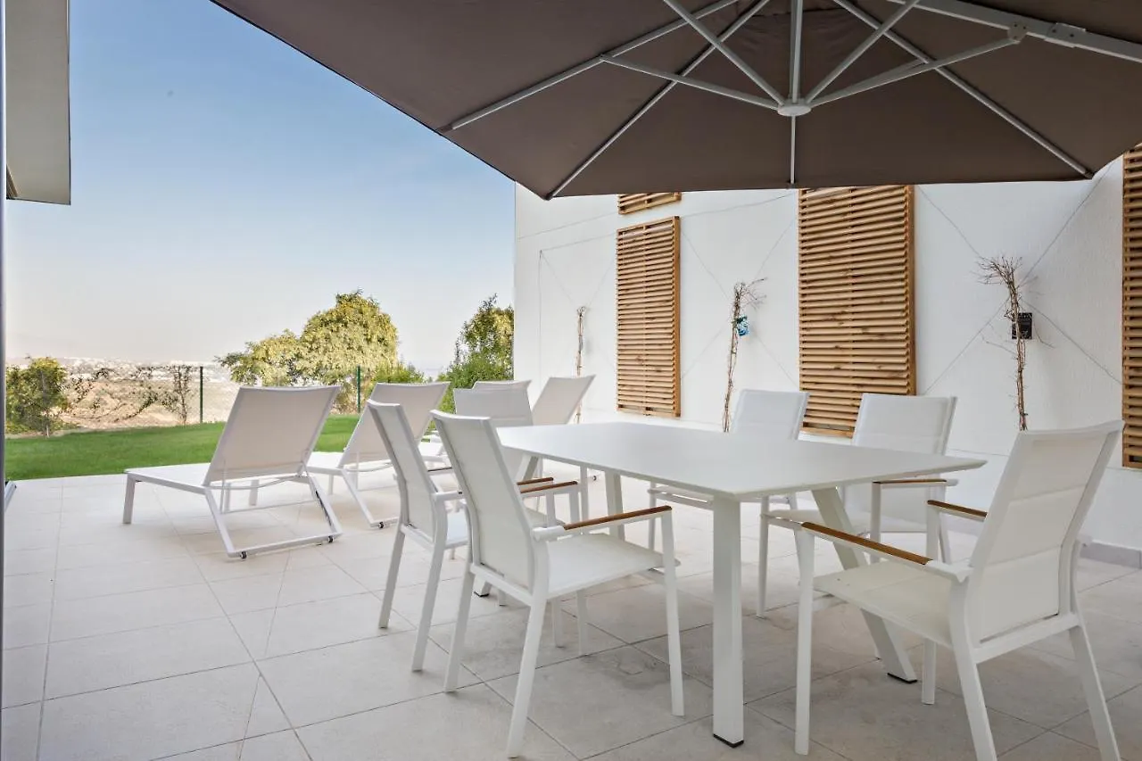 Luxury Seaview 3 Bedroom Apartment - Along Golf Course Of Finca Cortesin 카사레스