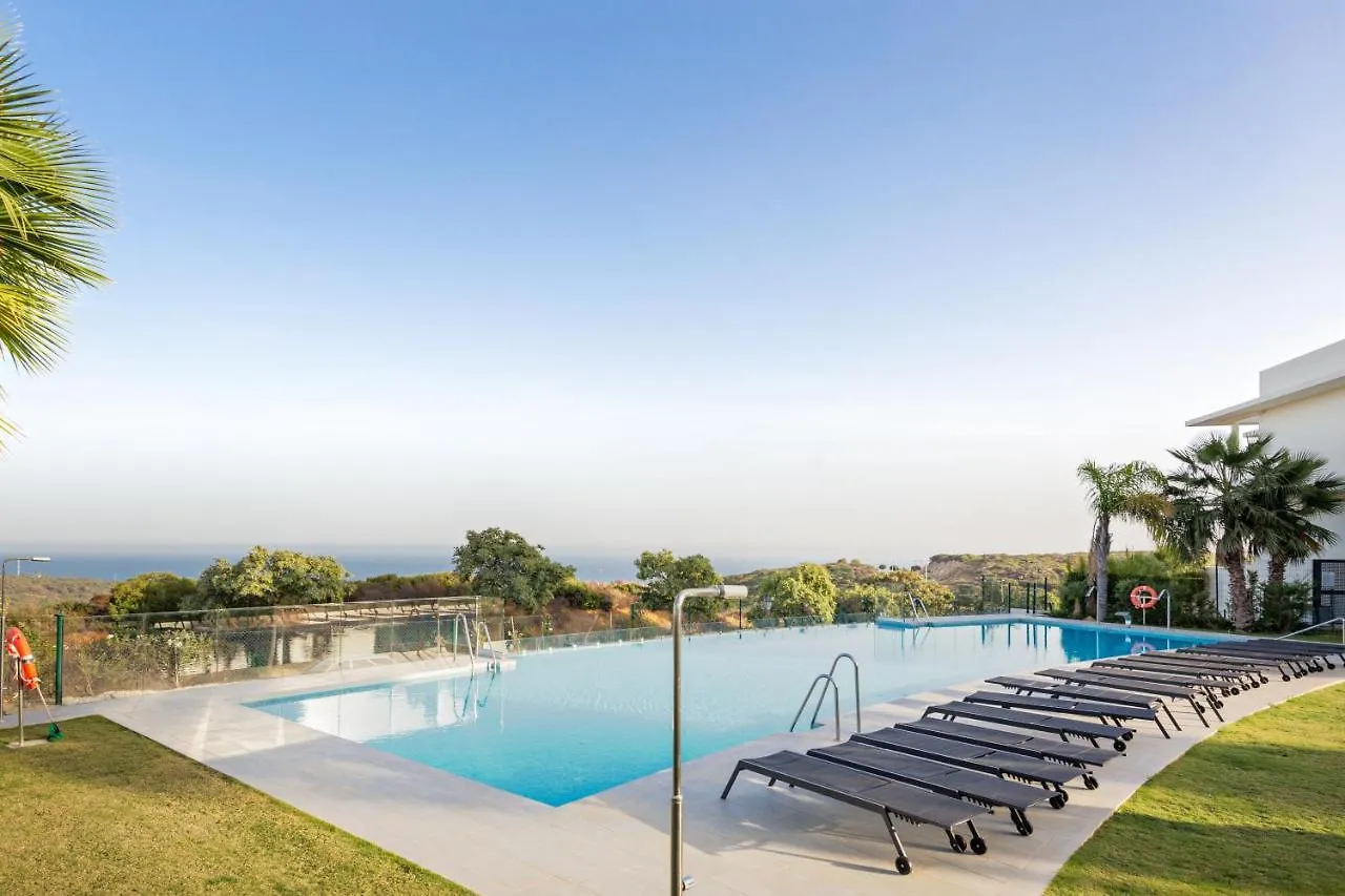 Luxury Seaview 3 Bedroom Apartment - Along Golf Course Of Finca Cortesin 카사레스